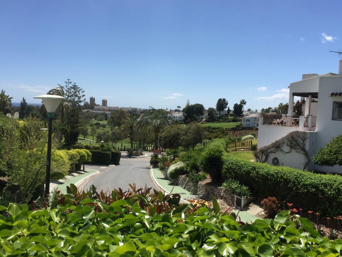Vakantiehuis Fascinating & Luxurious Golf,mountain & Garden View Porto Banus Marbella