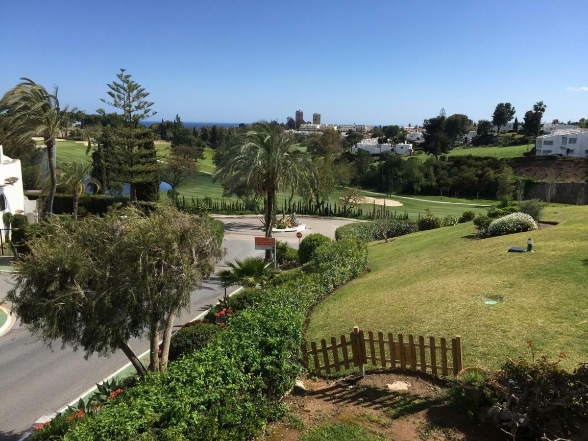 Fascinating & Luxurious Golf,mountain & Garden View Porto Banus Vakantiehuis Marbella